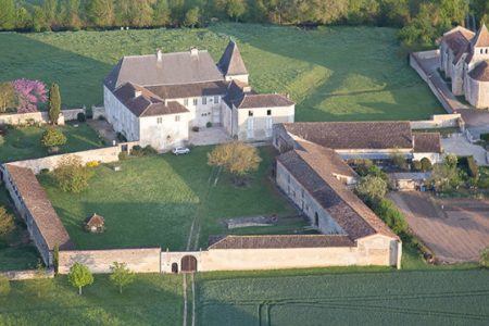 Château de Balzac vue aérienne Charente